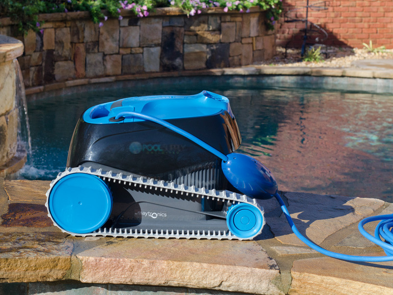 maytronics dolphin nautilus cc inground robotic pool cleaner with cleverclean
