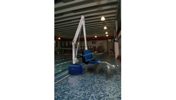 Aqua Creek Revolution Pool Lift with Spa Arm | No Anchor | White Powder Coat with Blue Seat | F-702RLNA-SPA