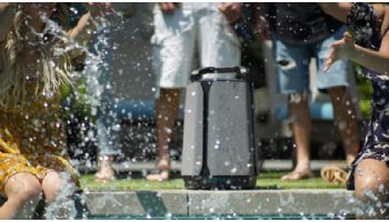 Soundcast VGX Series Portable Outdoor Full-Range Loudspeaker System with Subwoofer | VG7