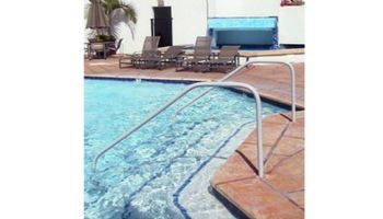Saftron 3 Bend Deck to Pool Handrail 84" | White | DTP-384-W