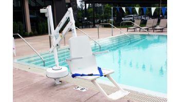 SR Smith Splash! Aquatic Lift with California Package & Round Post | 390-0000R