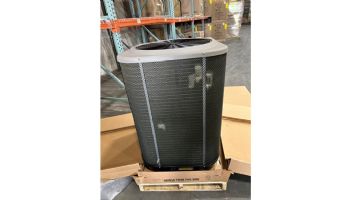 ***Scratch N Dent*** Hayward HeatPro Heat Pump 140K BTU | Square Platform | W3HP21404T
