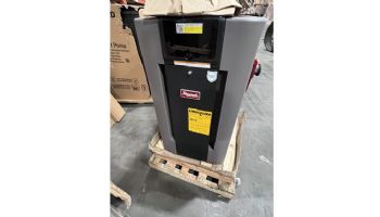 Scratch N Dent*** Raypak Digital Propane Gas Pool Heater 200k BTU |  Electronic Ignition | P-R206A-EP-C 009224 P-M206A-EP-C 009974