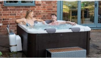 MSpa Frame Series Tribeca Inflatable Bubble Spa | Luxury Wood-Like Finish | 6-Person | F-TR063W