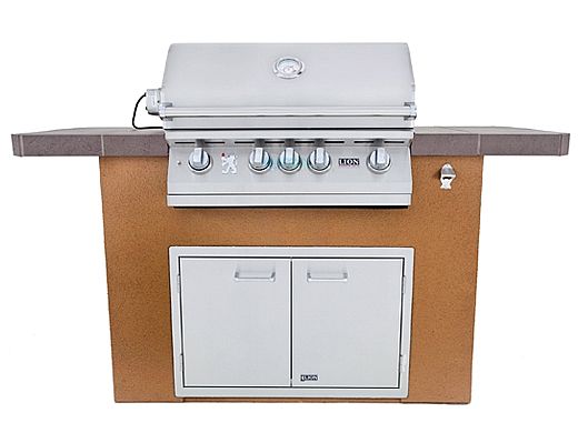 Lion Premium Grill Islands Prominent Q with Rock or Brick Natural Gas | 90104NG