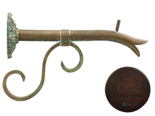 Black Oak Foundry Small Courtyard Spout with Small Nikila | Distressed Copper Finish | S7580-DC | S7585-DC